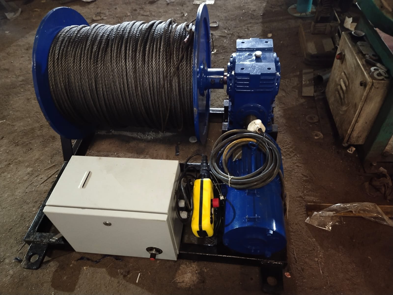 قیمت وینچ برقی