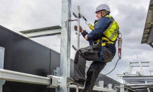 استانداردهای ایمنی برای استفاده از جرثقیل برقی